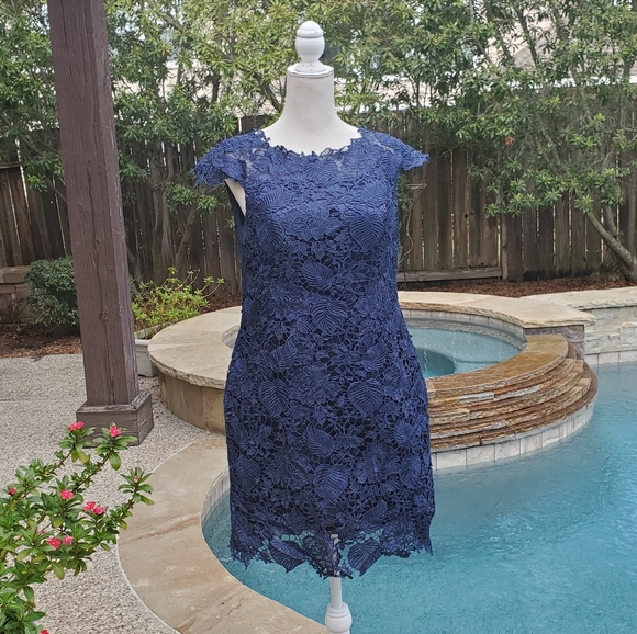 JJs House Dresses & Skirts - NWT JJ'S HOUSE  FLORAL LACE NAVY DRESS custom size